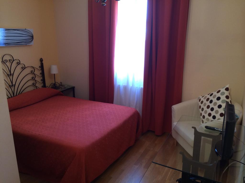 Hotel El Porton De La Huebra Vecinos Pokoj fotografie